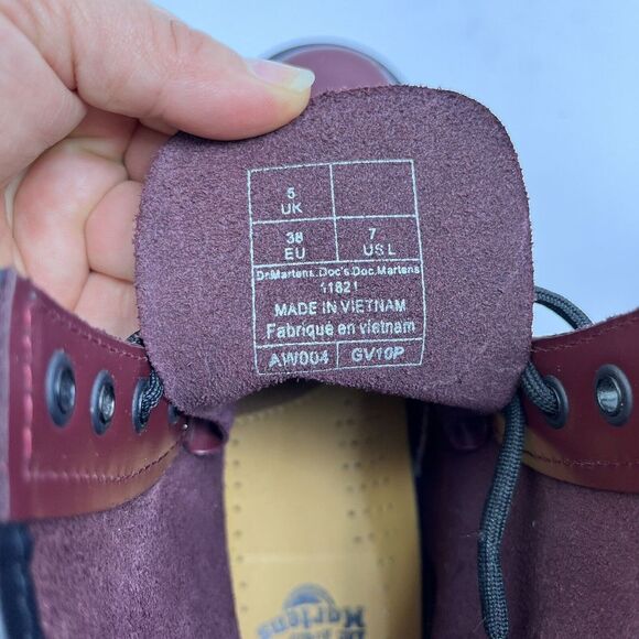 Dr. Martens 1460 Smooth Leather Lace Up Ankle Boots Cherry Red Size 7 Comfy Shoe - Picture 10 of 10